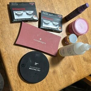 Makeup bundle
